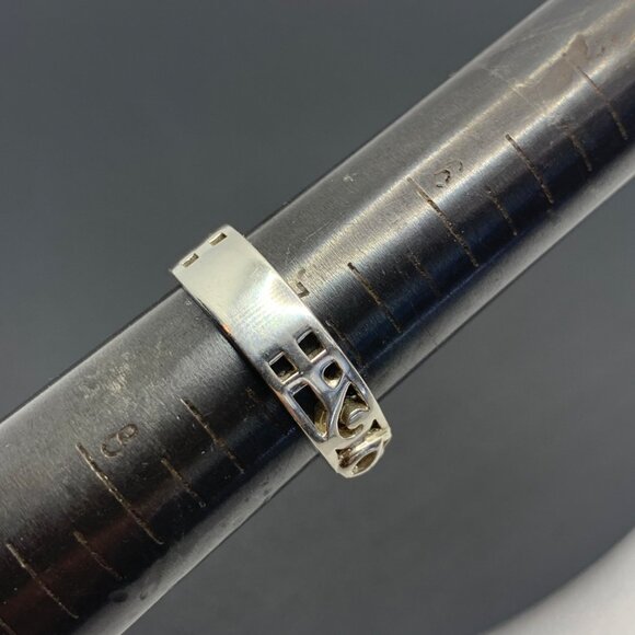 Solid Sterling Silver 925 Pierced Scroll Flat Band 5.5mm Wide Ring Size 7 - Picture 7 of 9